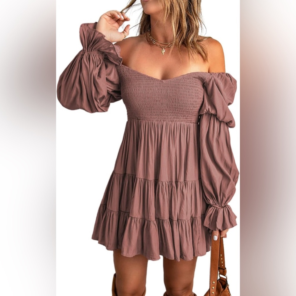 Women’s Off The Shoulder V Neck Babydoll / Smocked dress